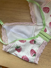 Load image into Gallery viewer, The Raspberry Bralette 34C
