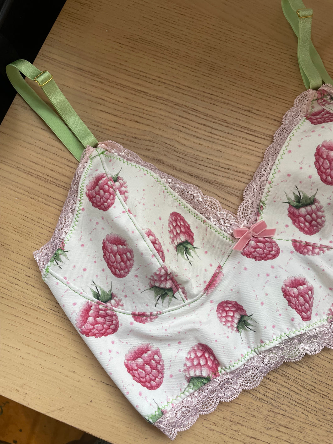 The Raspberry Bralette 34C